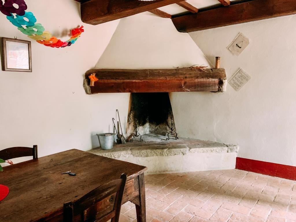 Ferienwohnung Casale Gli Ulivi Donnini Exterior foto